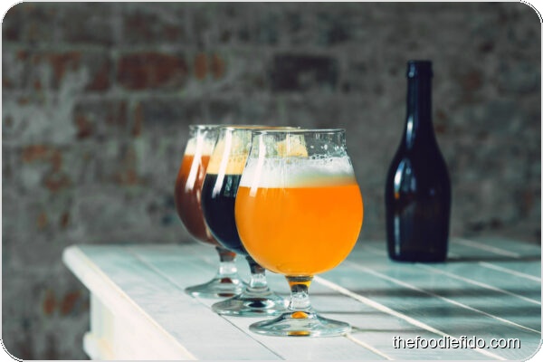 Why One Bartender Sticks to the Classic Pour While 'Hladinka' Sweeps Prague